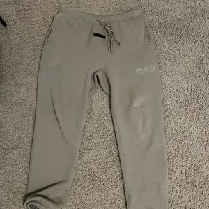 Fear of God Essentials - Sweatpants - XL - “Seal”